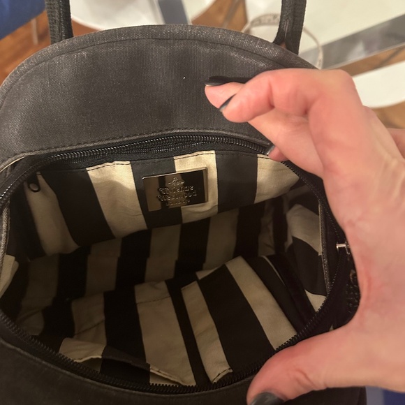 Vivienne Westwood Quilted Orb Handbag- PRICE IS FINAL AND NON-NEGOTIABLE - Picture 10 of 14